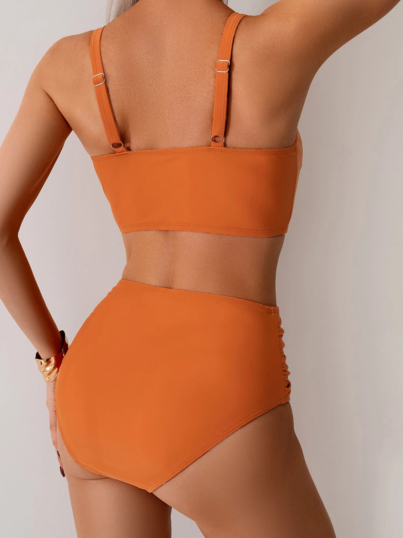 Lavandy – Minimalistische Bikini met Klasse