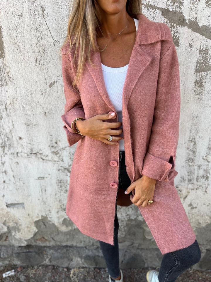 Jill Jas - combineert een casual pasvorm