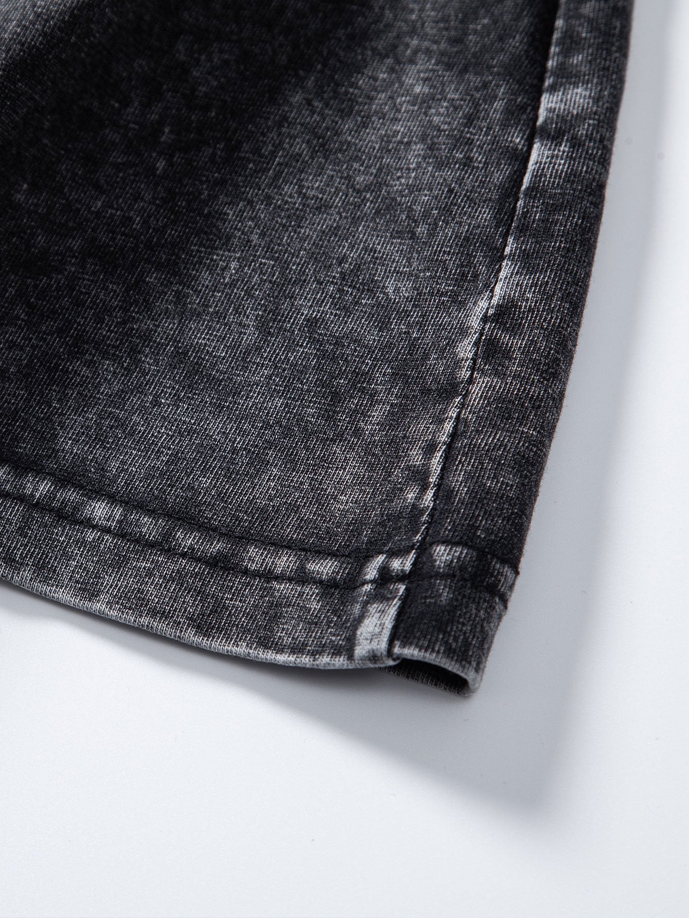 Oversized T-shirt – Gewassen & Versleten Look met Verlaagde Schouders